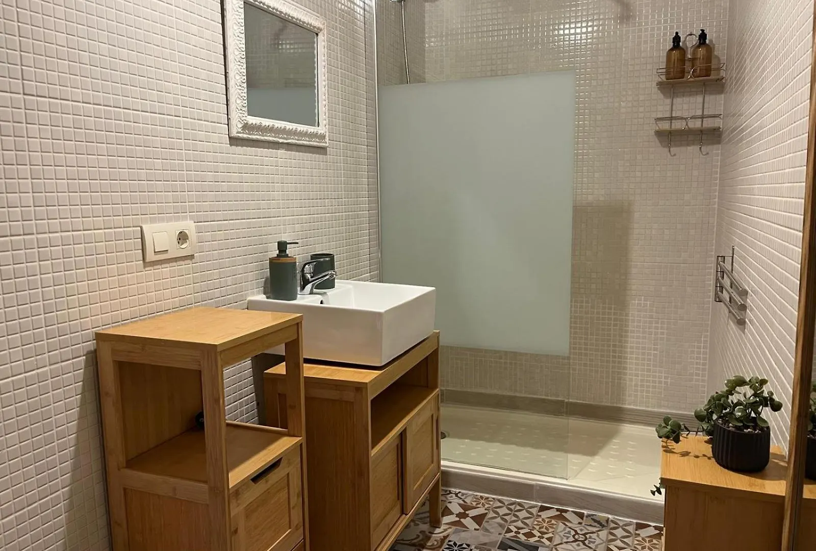 Apartamentos Turisticos Luna Granada 0*,  Spanje