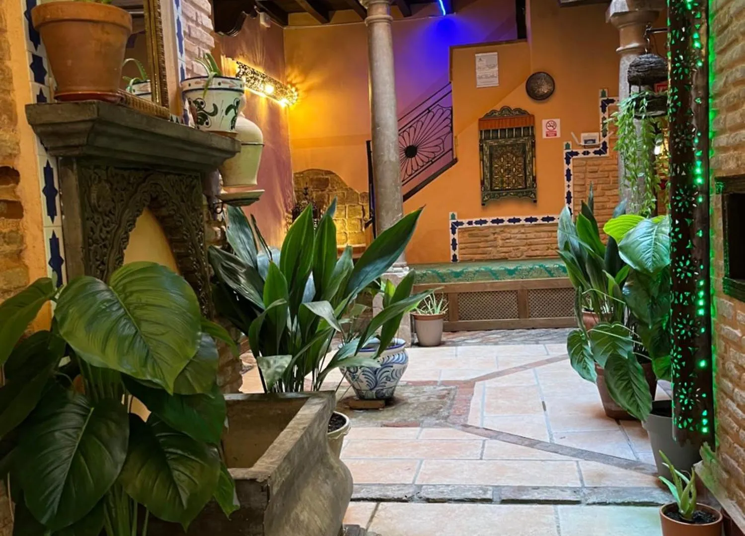 Apartamentos Turisticos Luna Granada